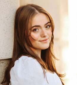 Elsa Ebel Headshot 2025 Scholarship Winner