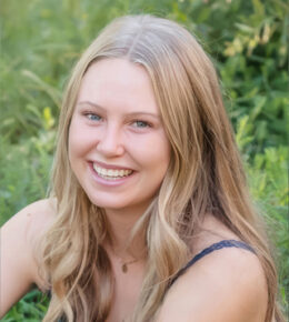 Olivia Redmon Headshot 2025 Scholarship Winner
